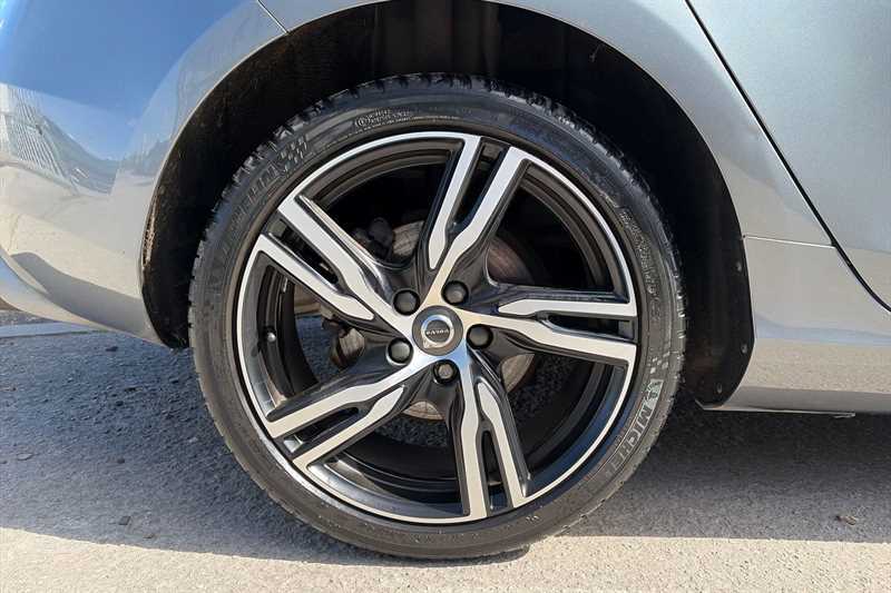 Volvo V40 1.5 T3 R-design Edition Hatchback Grey #6