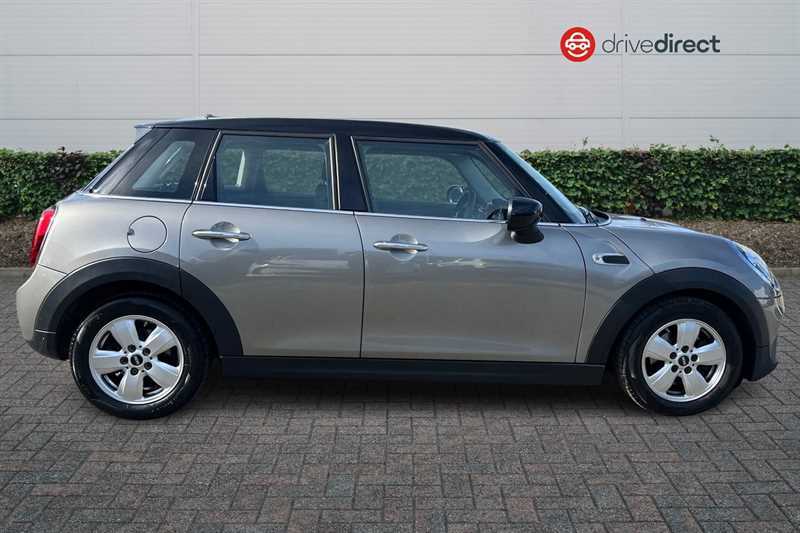 Mini Hatch 1.5 Cooper Classic Hatchback Steptronic YC69VVN Silver #2