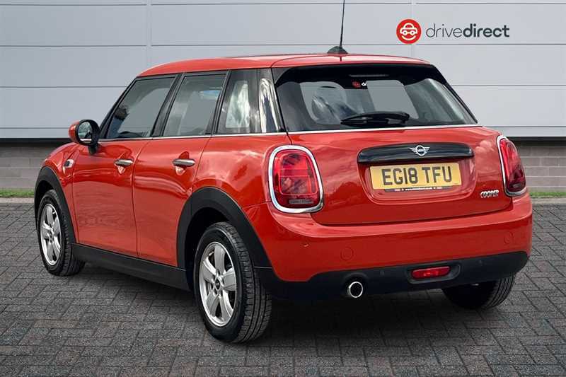 Mini Hatch 1.5 Cooper Hatchback Euro 6 Ss EG18TFU Orange #5
