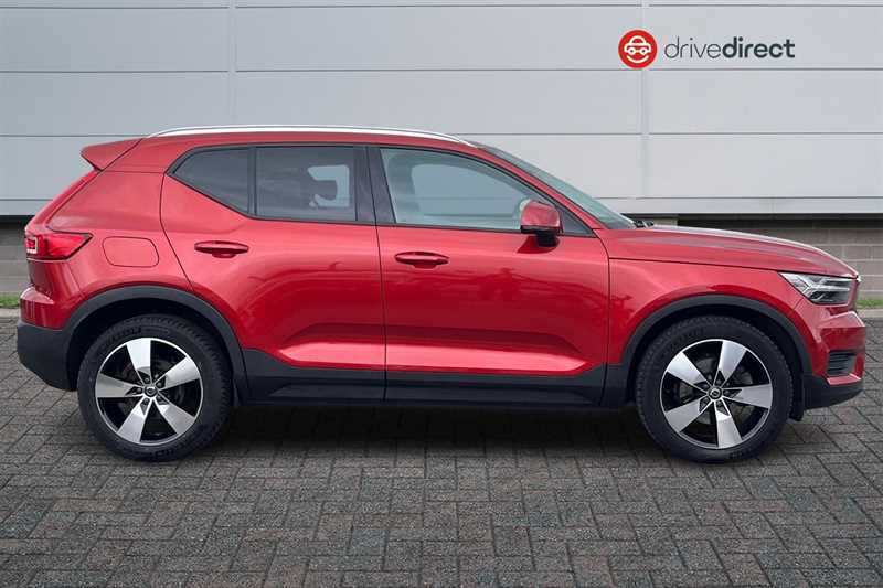 Volvo XC40 2.0 D3 Momentum Suv Awd Euro 6 S SM68OZH Red #2