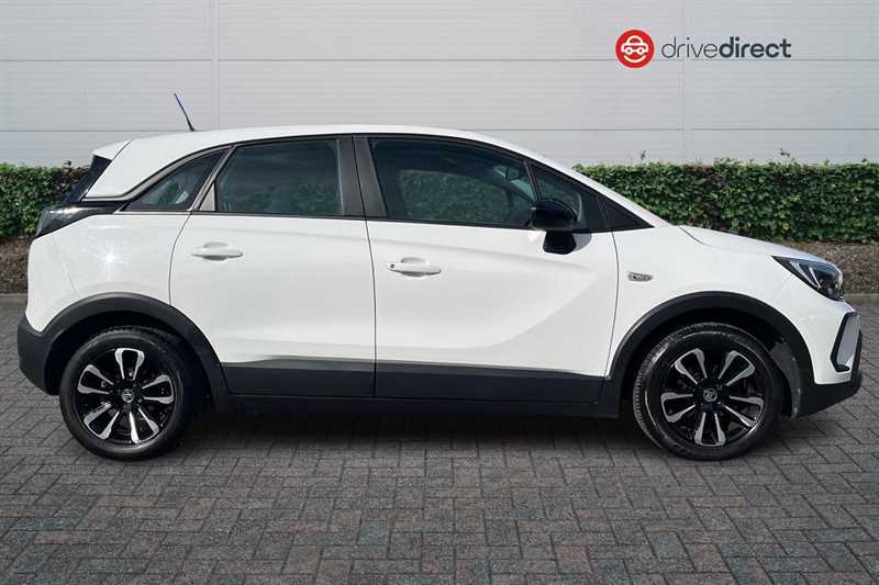 Vauxhall Crossland 1.2 Design Suv Euro 6 Ss 83 YE22MWF White #2