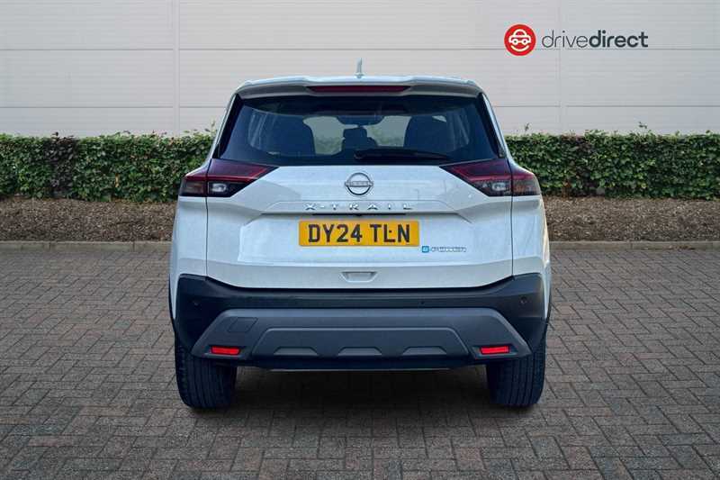 Nissan X-Trail 1.5 H E-power Acenta Premium Suv Hybrid DY24TLN White #4