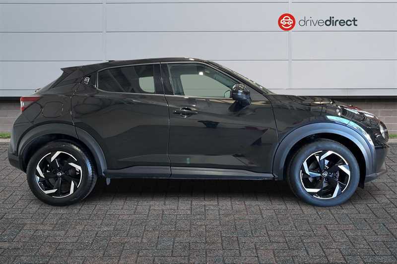 Nissan Juke 1.0 Dig-t N-connecta Suv Euro 6 NU23OFM Black #2