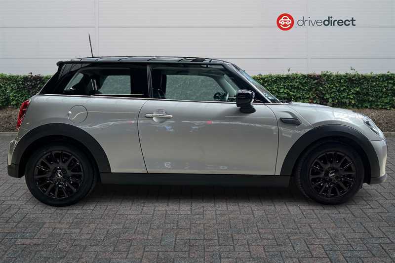 Mini Hatch 1.5 Cooper Classic Hatchback Steptronic FP23DMU #2