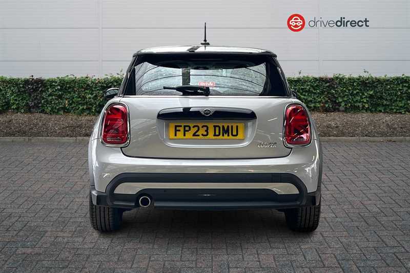 Mini Hatch 1.5 Cooper Classic Hatchback Steptronic FP23DMU #4