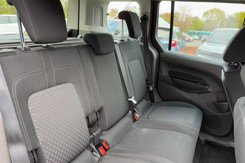 Ford Tourneo Connect 1.5 Ecoblue Zetec Mpv Euro 6 Ss Blue #3