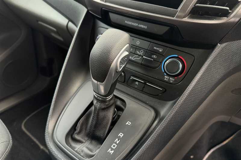 Ford Tourneo Connect 1.5 Ecoblue Zetec Mpv Euro 6 Ss Blue #4