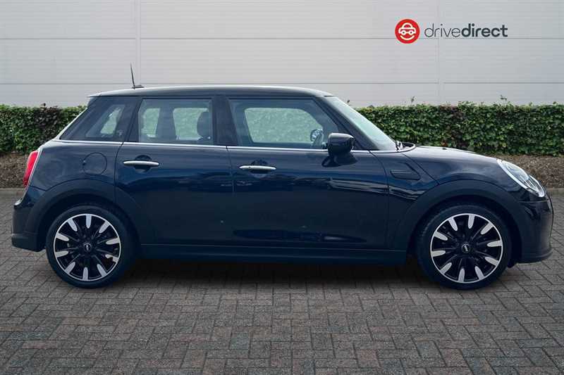 Mini Hatch 1.5 Cooper Exclusive Hatchback Steptron DY23KKX Blue #2