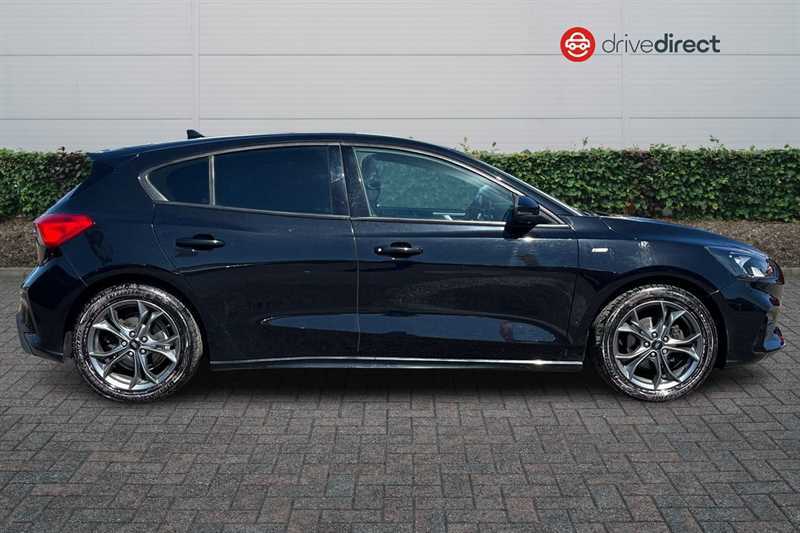 Ford Focus 1.0T Ecoboost St-line Hatchback EO20UCM Black #2
