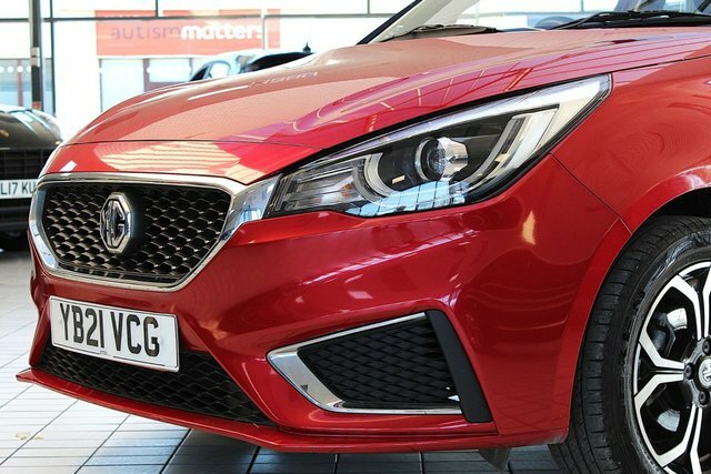 MG MG3 1.5 Vti-tech Exclusive Nav Hatchback Ma YB21VCG Red #3