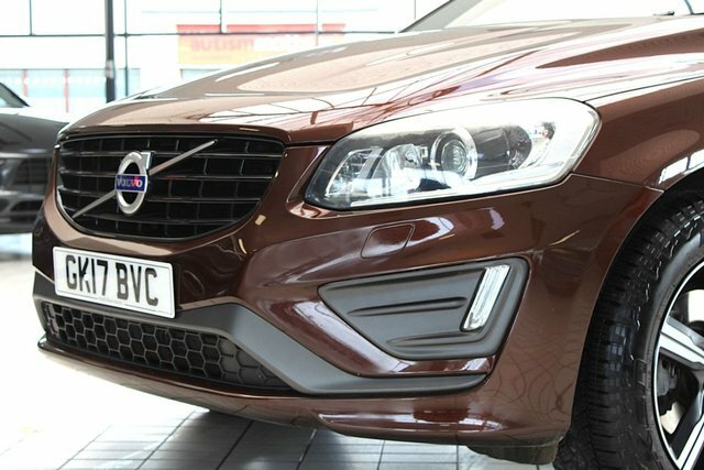 Volvo XC60 2.4 D5 R-design Lux Nav Suv Awd Eu GK17BVC Brown #3