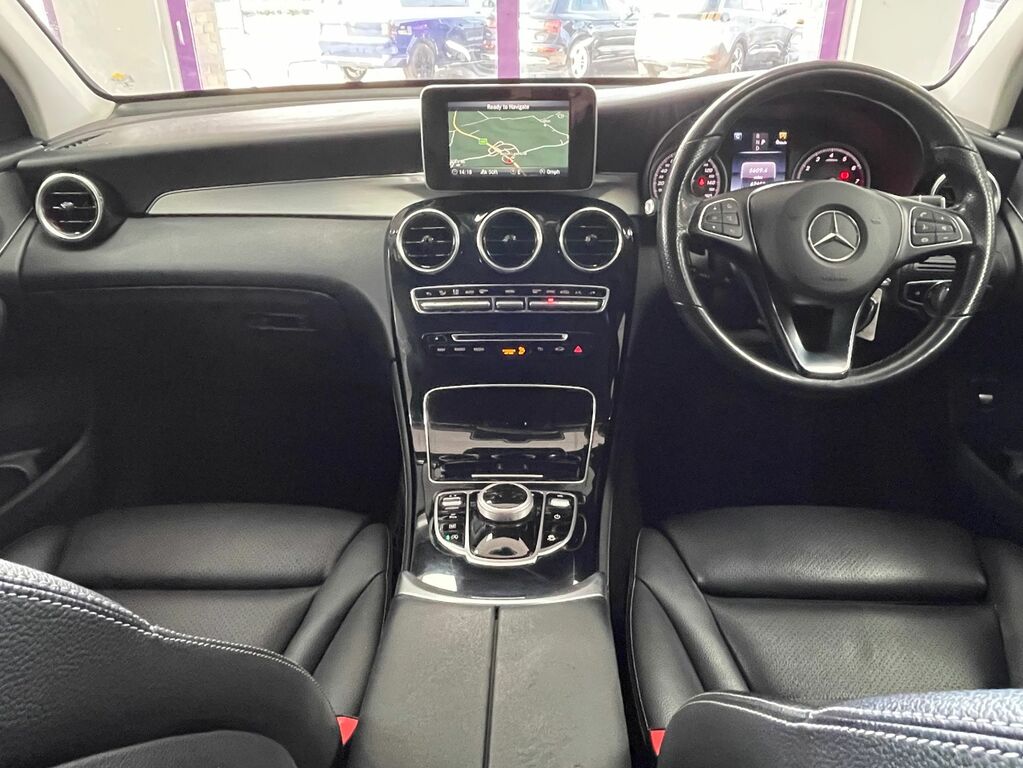 Mercedes-Benz GLC Class Glc 250 4Matic Sport FX19GZH Silver #2
