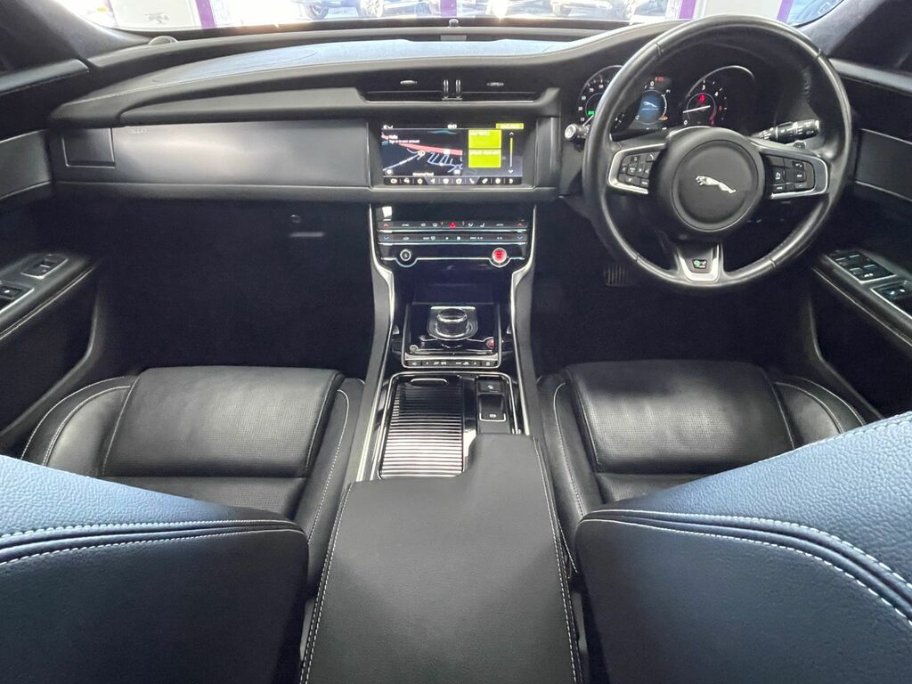 Jaguar XF Diesel SP70PRV Grey #2
