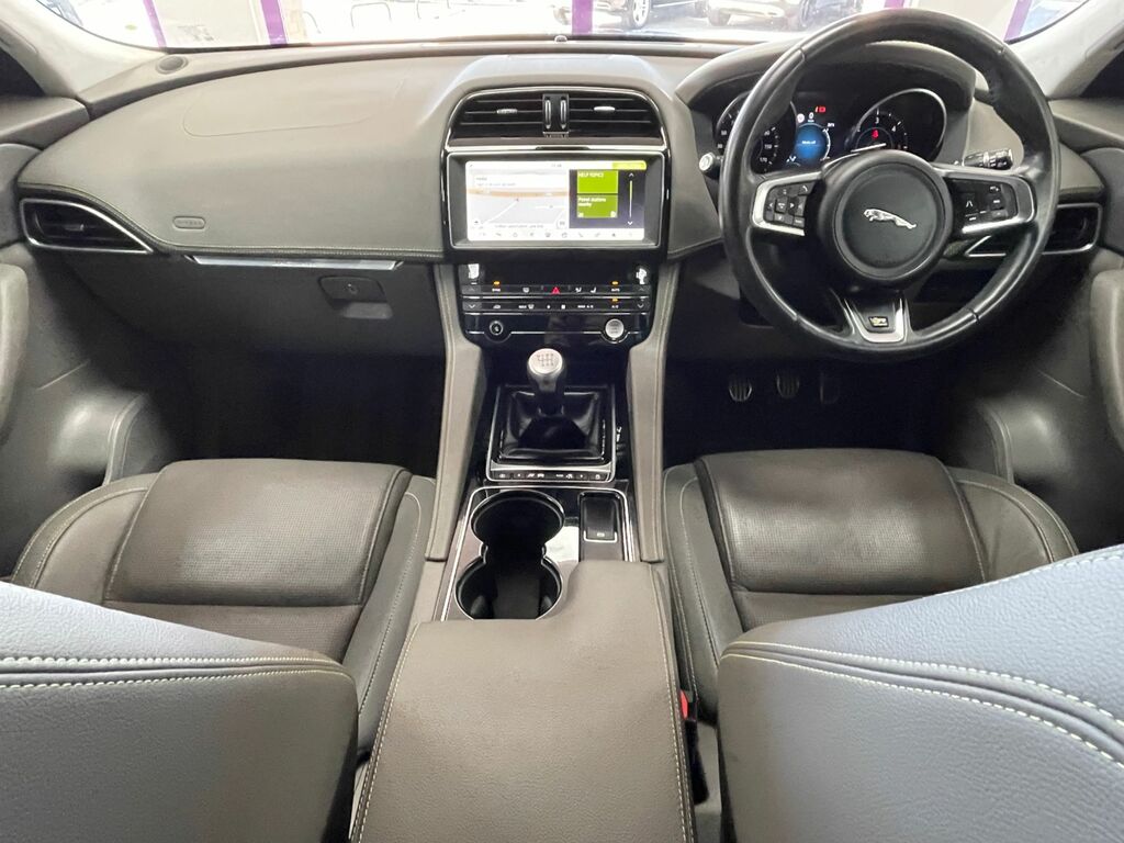 Jaguar F-Pace F-pace R-sport D FG68ONZ Black #2