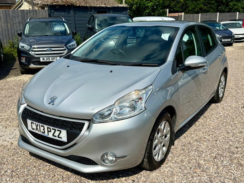 Peugeot 208 Hatchback 1.2 Vti Access Euro 5 201313 CX13PZZ Silver #5