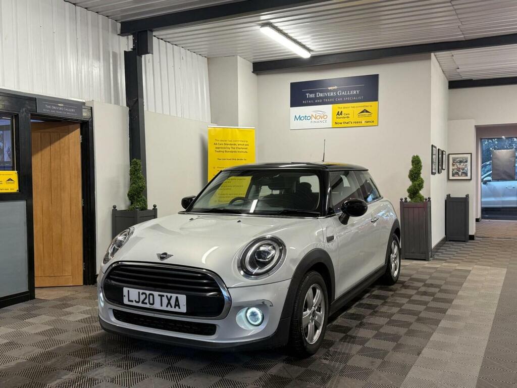 Mini Hatch Hatchback 1.5 Cooper Classic Steptronic Euro 6 S Silver