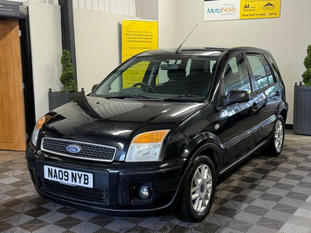 Ford Fusion Hatchback 1.6 Tdci Zetec Climate 200909 Black #2