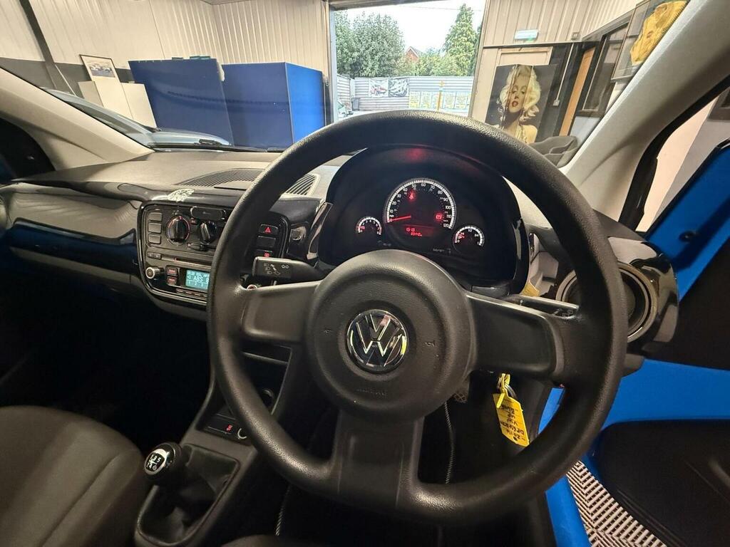 Volkswagen Up Hatchback 1.0 Move Up Euro 5 201564 DP64BJU Blue #6