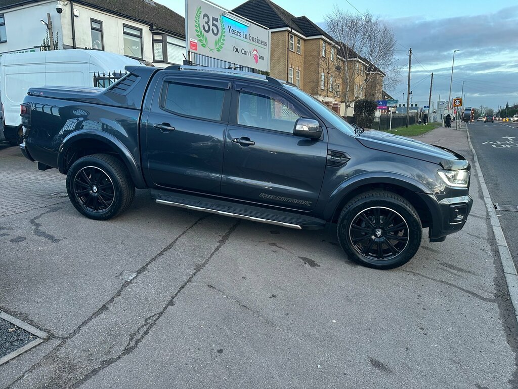 Ford Ranger 2.0 Ecoblue Wildtrak Pickup Double Cab Grey
