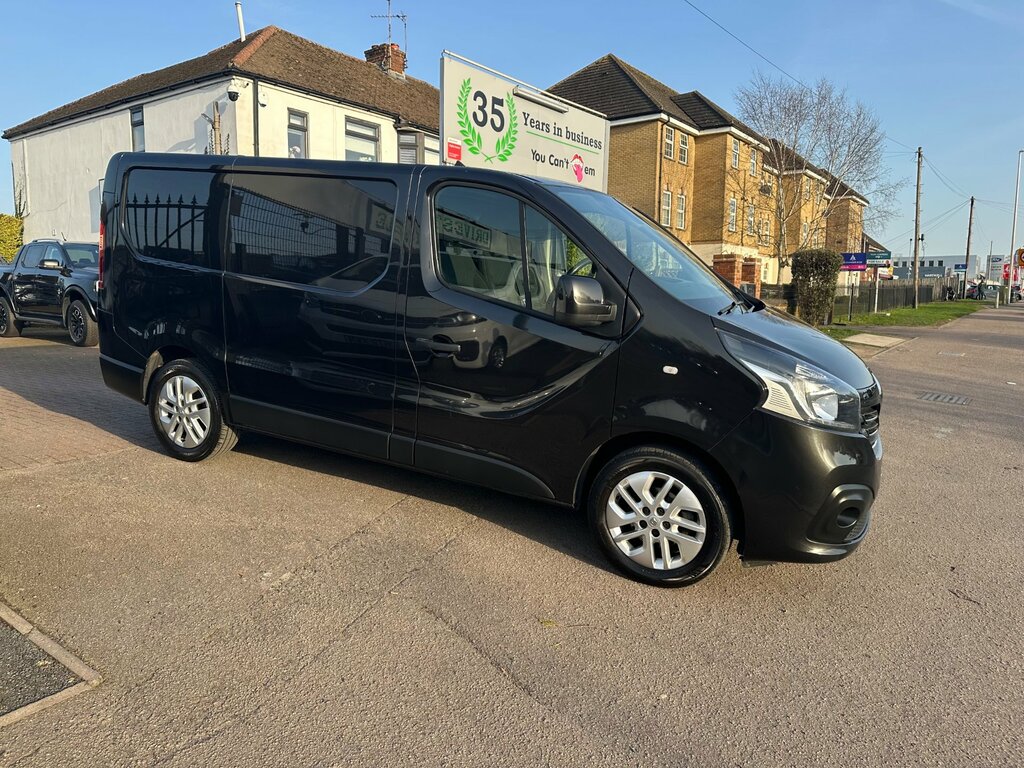Renault Trafic 1.6 Dci Energy 27 Sport Nav Panel Van M Black