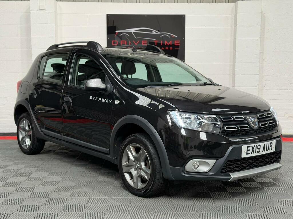 Dacia Sandero Stepway 0.9 Tce Comfort Euro 6 Ss Black
