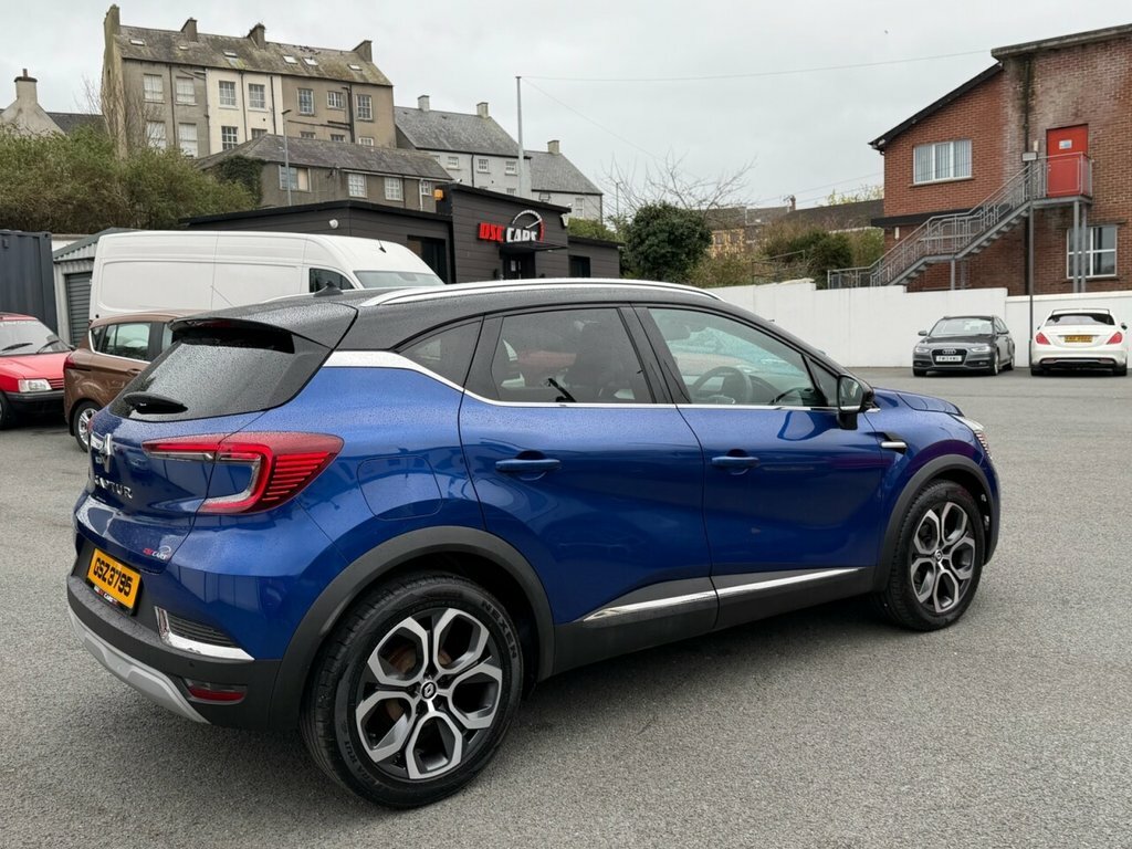 Renault Captur 1.3L Se Edition Blue