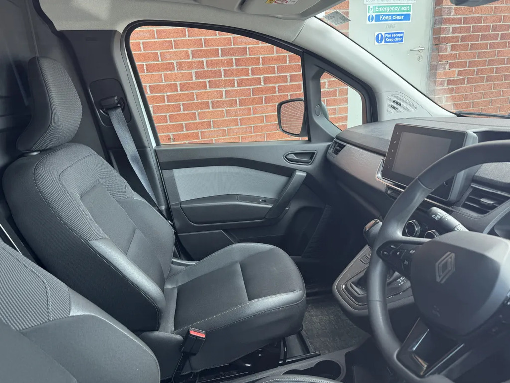 Renault Kangoo Ll21 90Kw 44Kwh Advance Safety Van PN24ORY White #3
