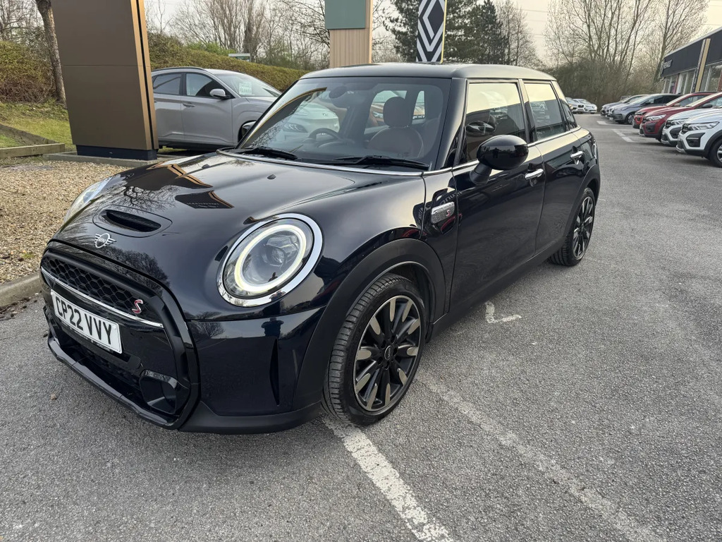 Mini Hatch 2.0 Cooper S Exclusive Comfortnav Pack CP22VVY Blue #3