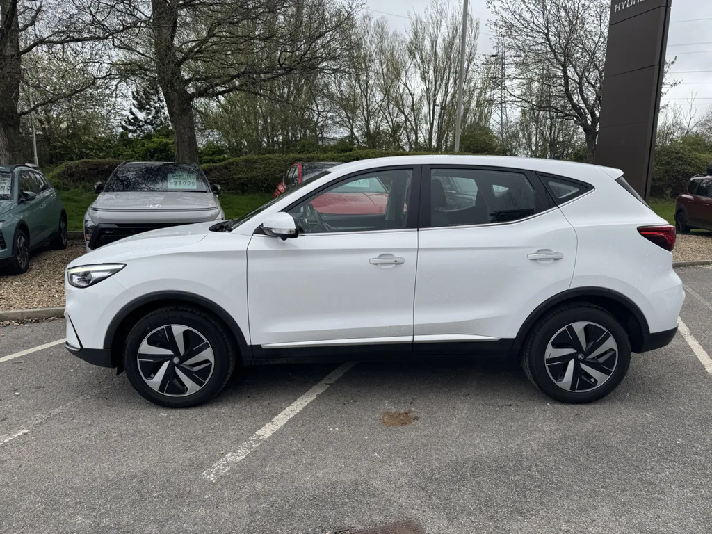 MG ZS 130Kw Se Ev 51Kwh White #4