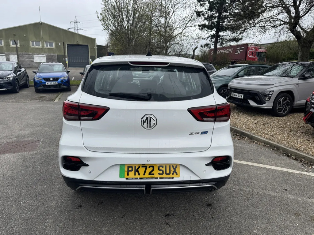 MG ZS 130Kw Se Ev 51Kwh White #6