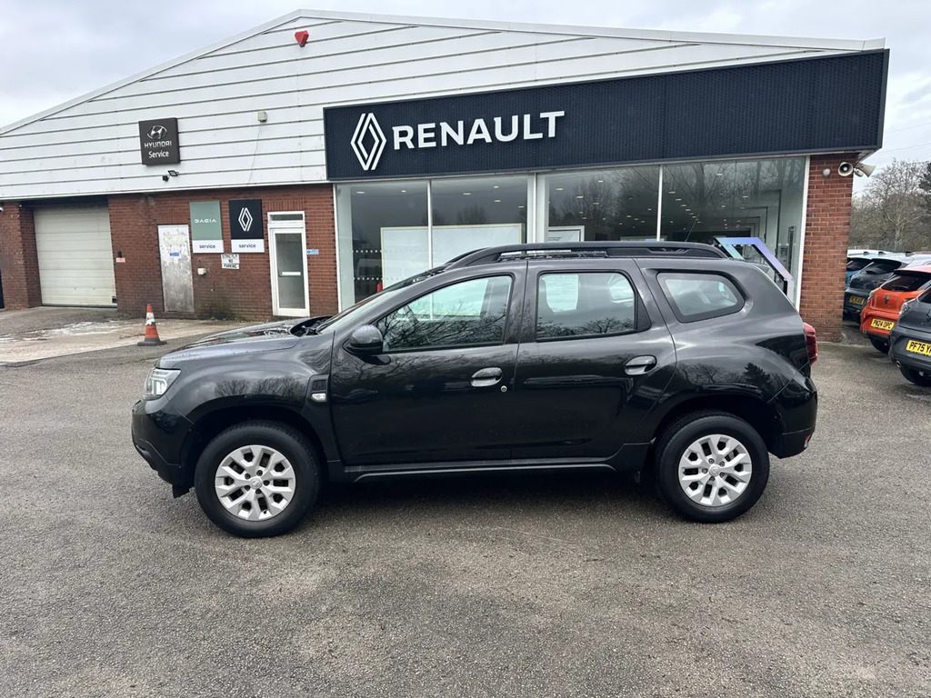 Dacia Duster 1.0 Tce 100 Bi-fuel Comfort PN22OMJ Black #2