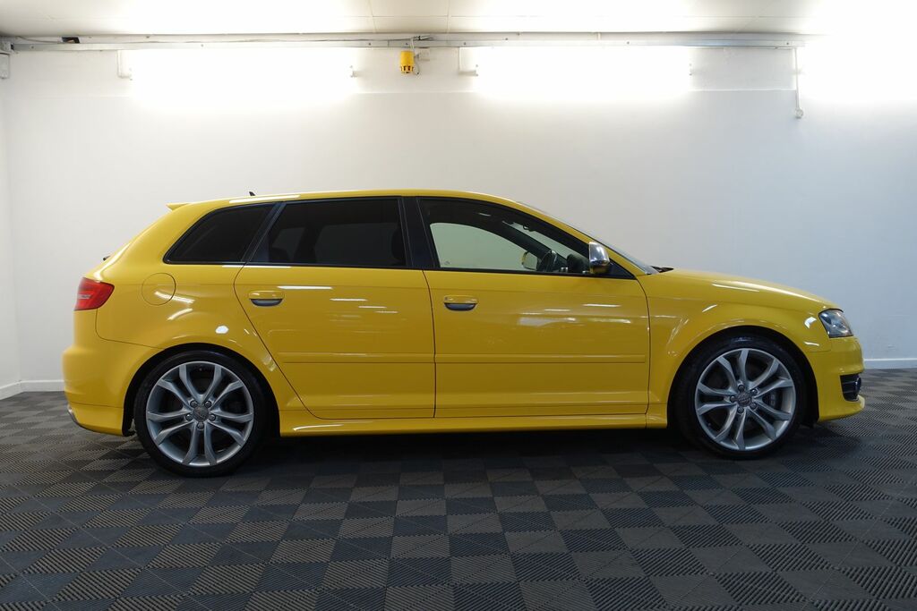 Audi S3 S3 Sports Back Stronic Quattro Yellow #4