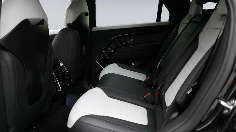 Land Rover Range Rover Sport 4.4 P635 Sv Edition One Gloss Paint FX74UFH Black #4