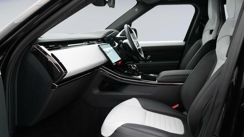 Land Rover Range Rover Sport 4.4 P635 Sv Edition One Gloss Paint FX74UFH Black #3