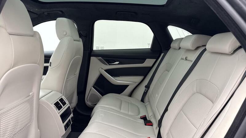 Jaguar F-Pace 3.0 D300 R-dynamic Hse Black 90Th Anniversary Edit KS74YRO Grey #4