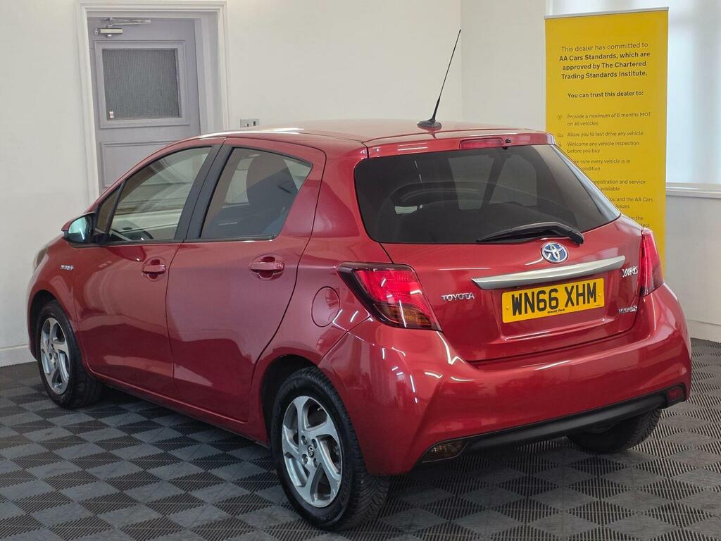 Toyota Yaris 1.5 Vvt-h Icon E-cvt Euro 6 WN66XHM Red #6