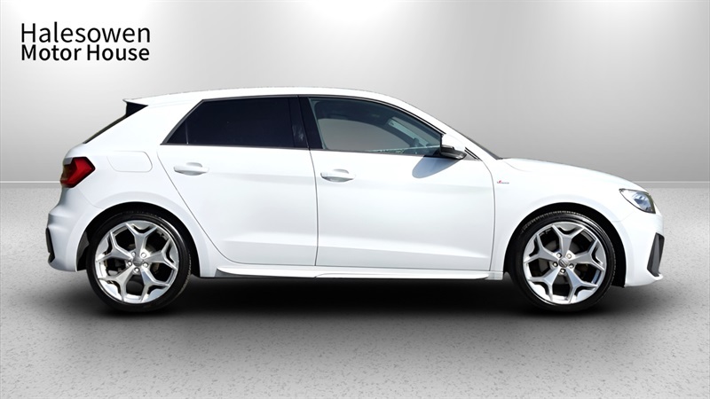 Audi A1 1.0 Tfsi 30 S Line Sportback Eur SA59NAZ White #3