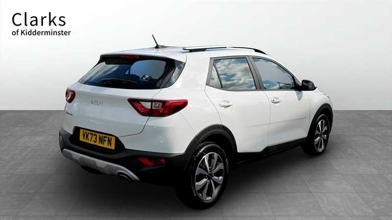 Kia Stonic 1.0 T-gdi 2 Suv Euro 6 Ss 99 VK73NFN White #3