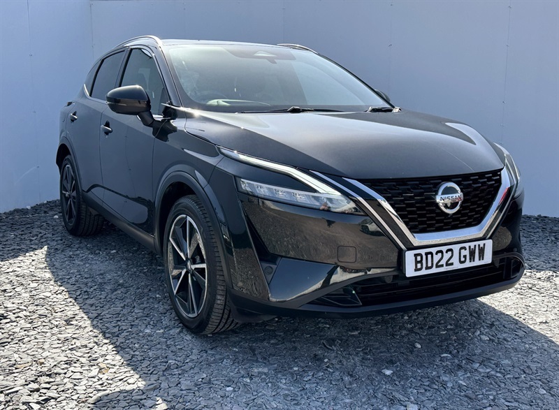 Nissan Qashqai 1.3 Dig-t Mhev Tekna Suv Hybrid Black