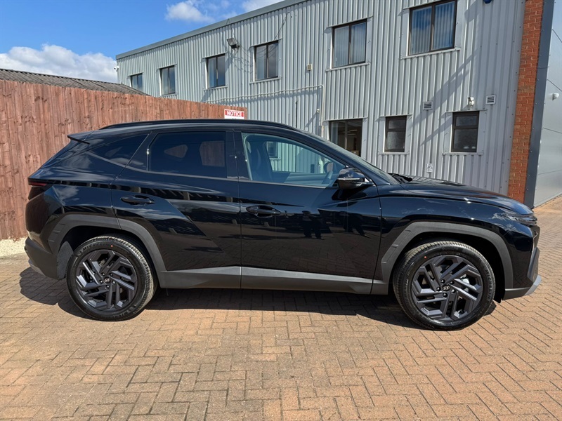Hyundai Tucson 1.6T Hybrid 239Ps Black Line Au BG26KNY Black #2
