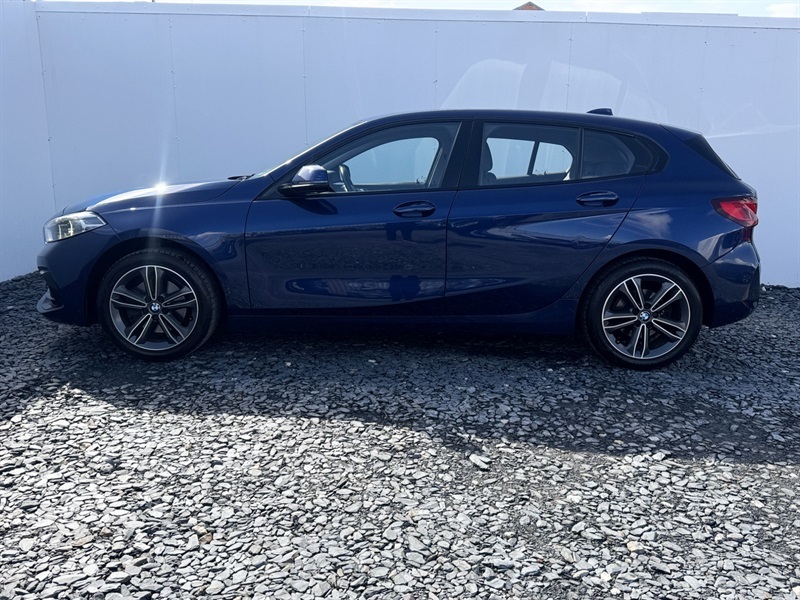 BMW 1 Series 2.0 118D Sport Hatchback Euro 6 DA20GBE Blue #4