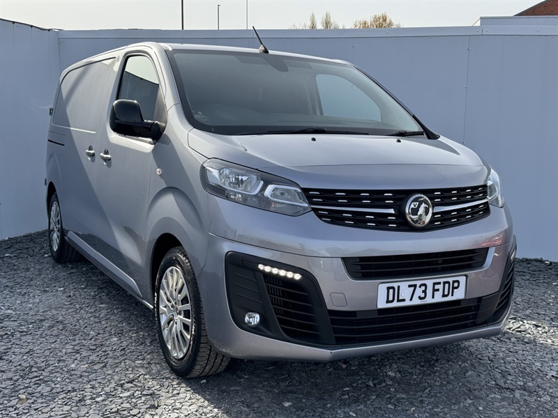 Vauxhall Vivaro 1.5 Turbo D 2700 Pro Panel Van 6Dr L Grey