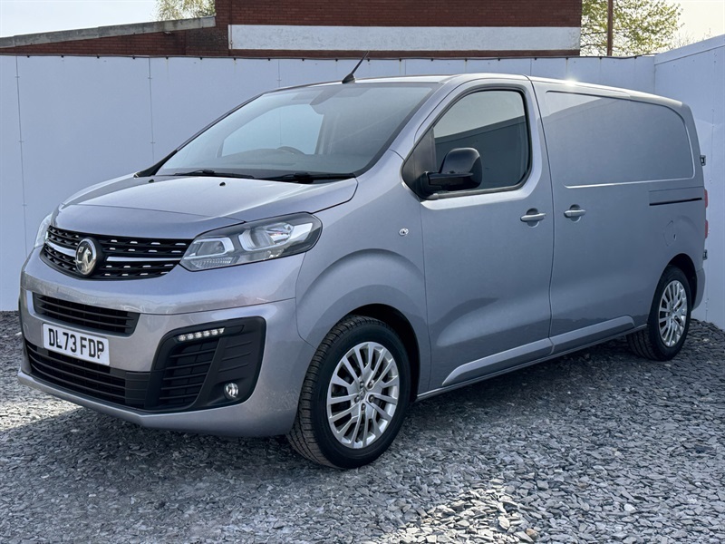 Vauxhall Vivaro 1.5 Turbo D 2700 Pro Panel Van 6Dr L DL73FDP Grey #3