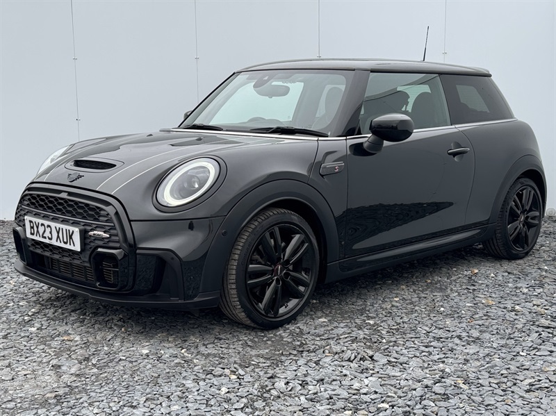 Mini Hatch 2.0 Cooper S Sport Hatchback Steptronic BX23XUK Black #3