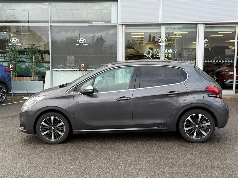 Peugeot 208 1.2 Puretech Tech Edition Hatchback Man KT19RZV Grey #4
