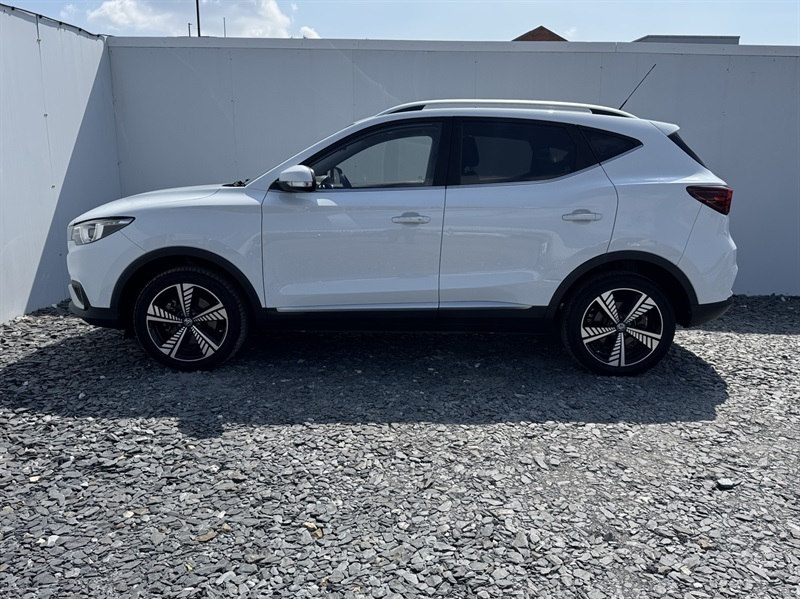 MG ZS 44.5Kwh Exclusive Suv 143 Ps RK70BKV White #4