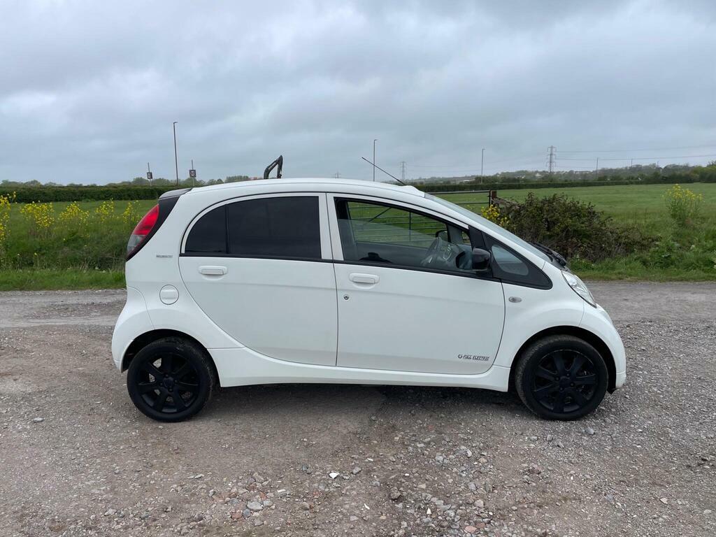 Peugeot ION Auto White #4