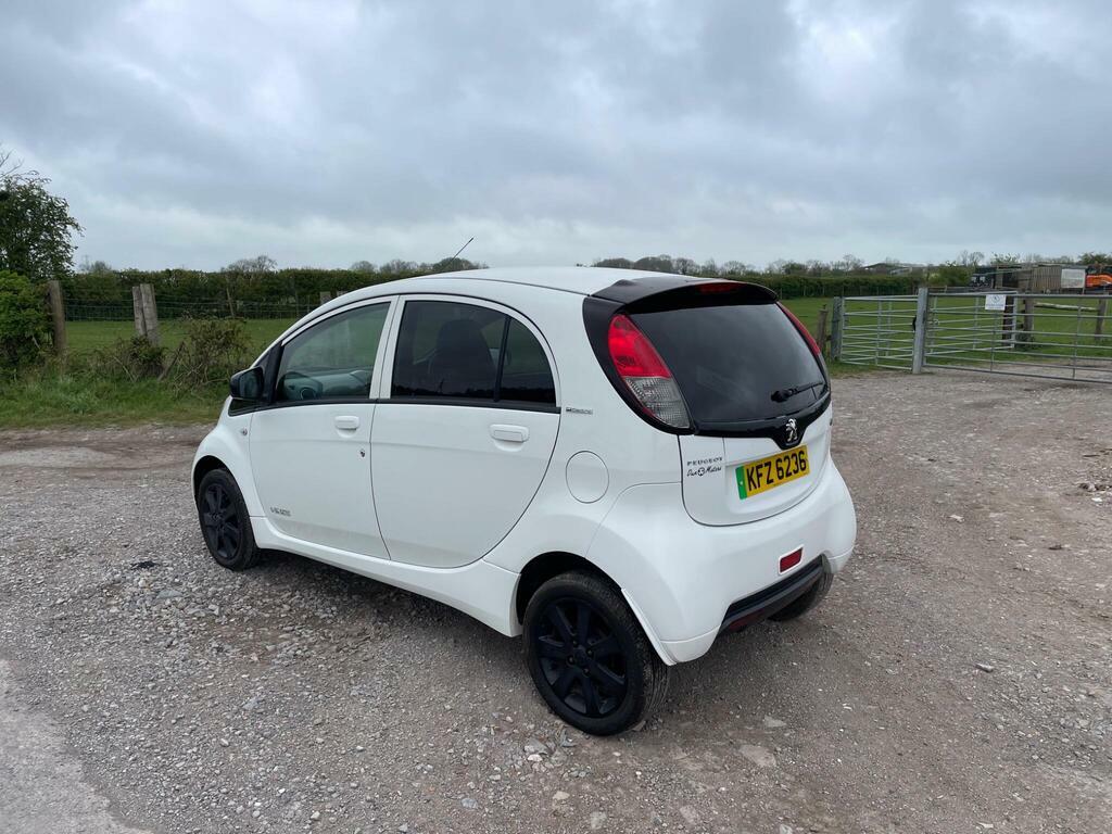 Peugeot ION Auto White #6