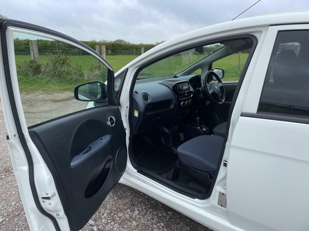 Peugeot ION Auto 5dr Silver #18