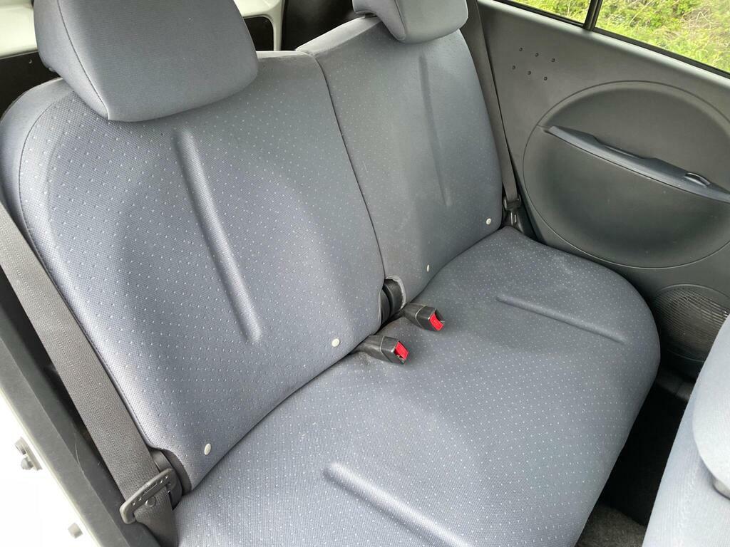 Peugeot ION Auto 5dr Silver #15